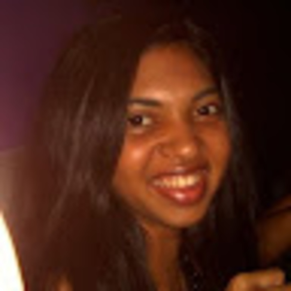 Meet your Posher, Clarissa
